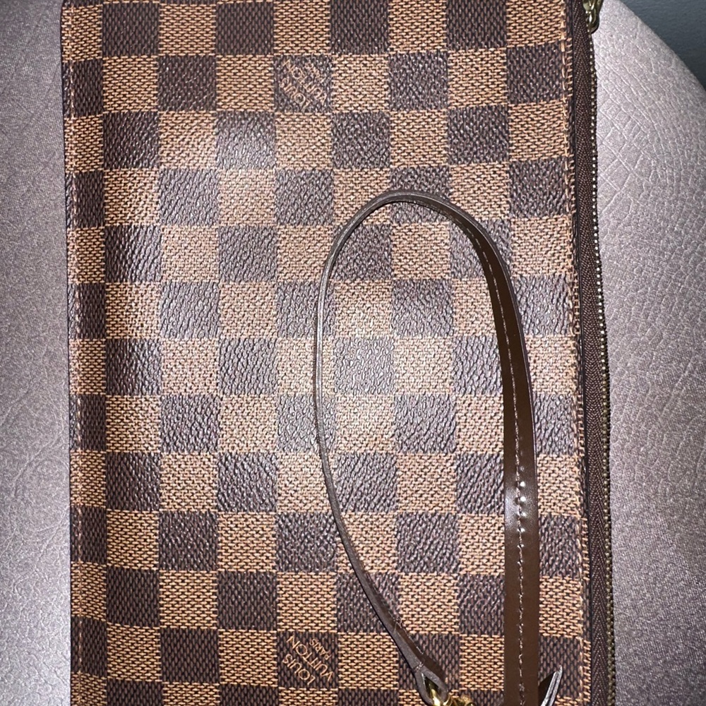 Authentic Louis Vuitton Damier Ebene Wristlet